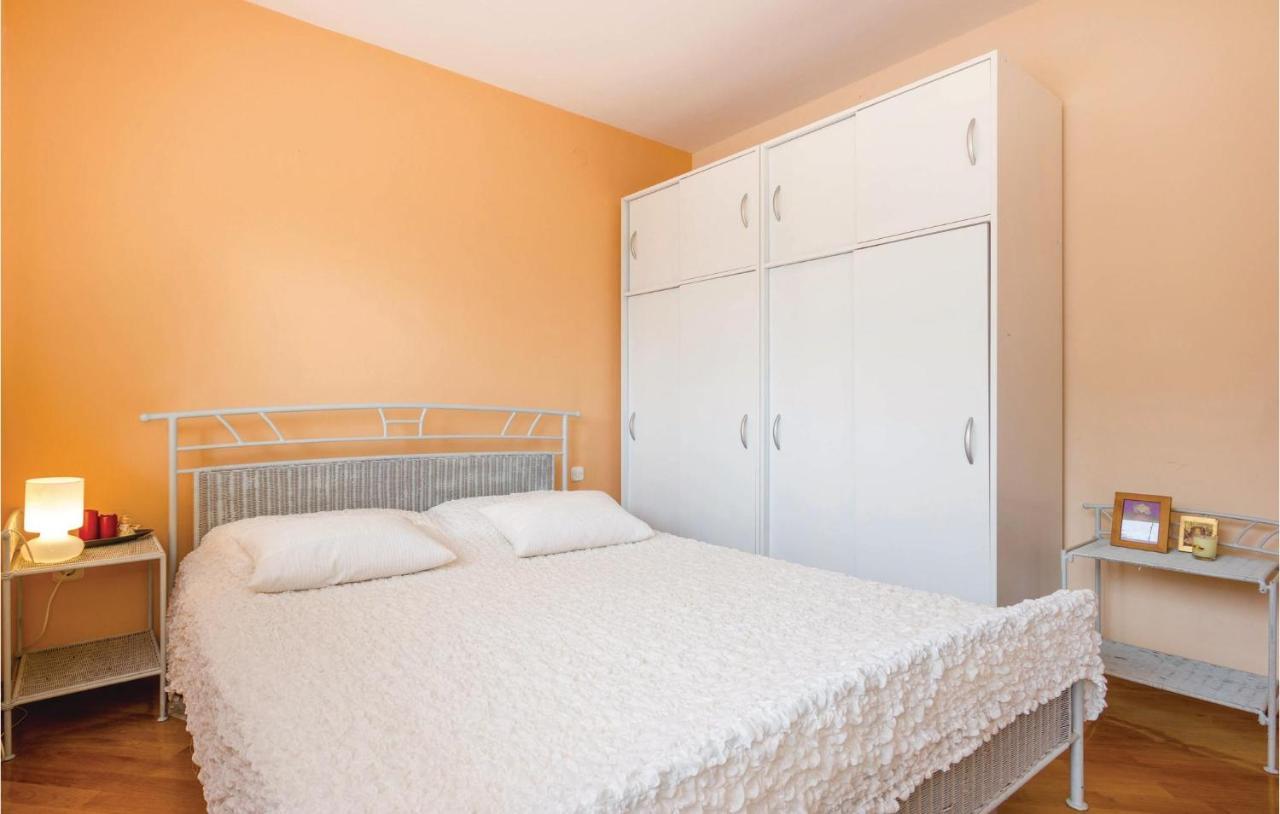 Awesome apartment in Rijeka with 1 Bedrooms&WiFi Buitenkant foto