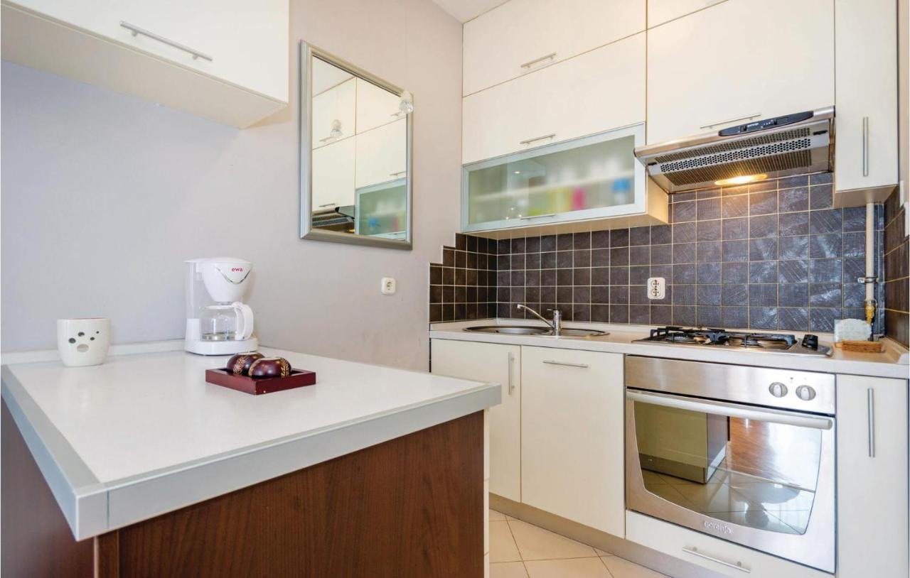 Awesome apartment in Rijeka with 1 Bedrooms&WiFi Buitenkant foto